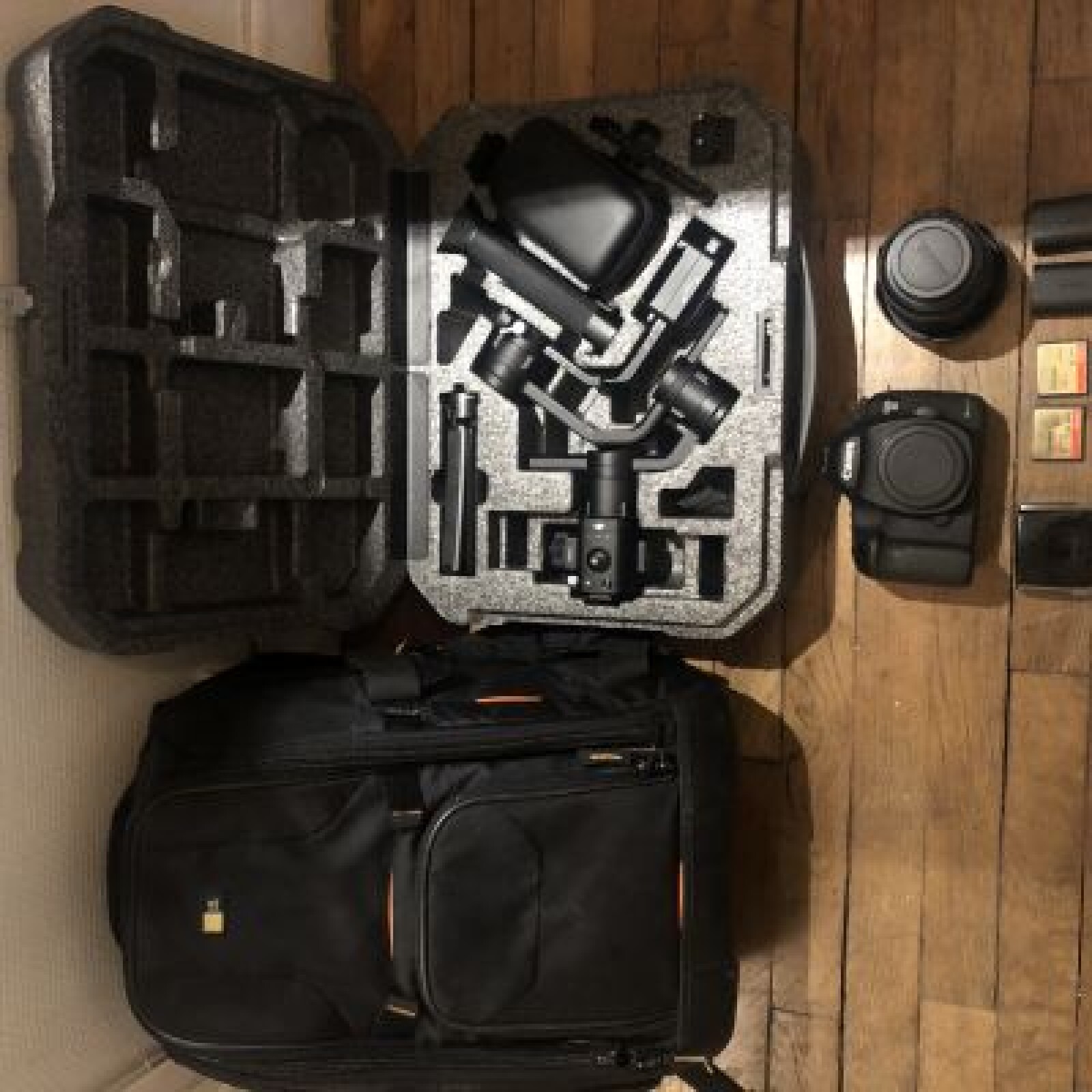 Pack 2 CANON 5D MARK III + Objectif 24/70 (option macro) + Sac à dos photo + Ronin S - Photo 1 sur 1
