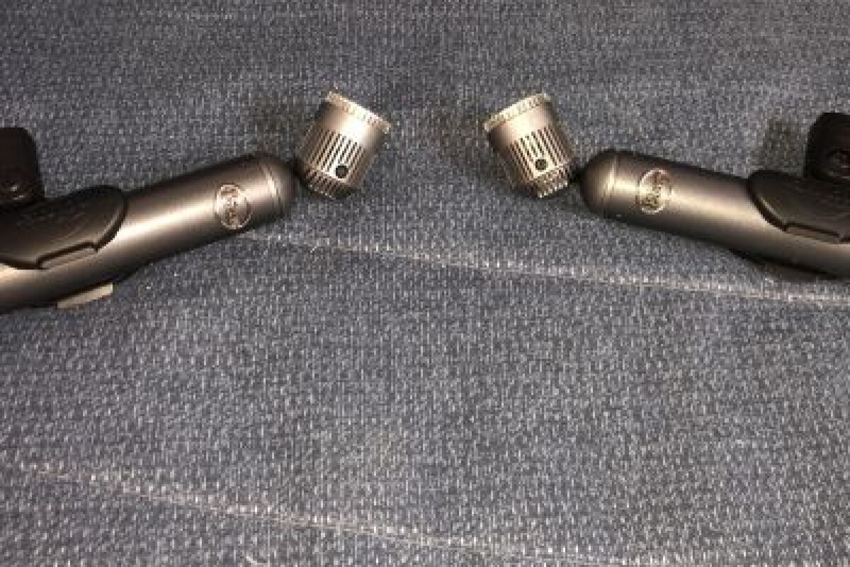 Location Blue Microphones Hummingbird - Lightyshare