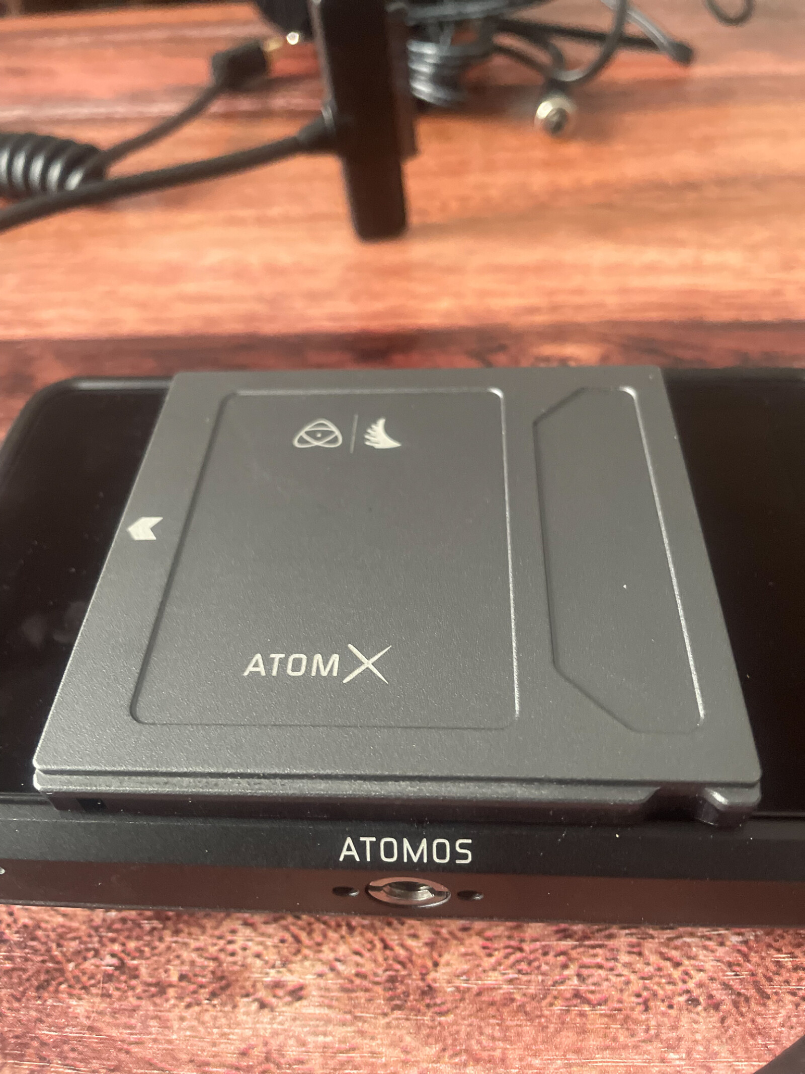 Enregistreur Atomos + disque SSD 500 go et Lecteur - Photo 2 sur 4