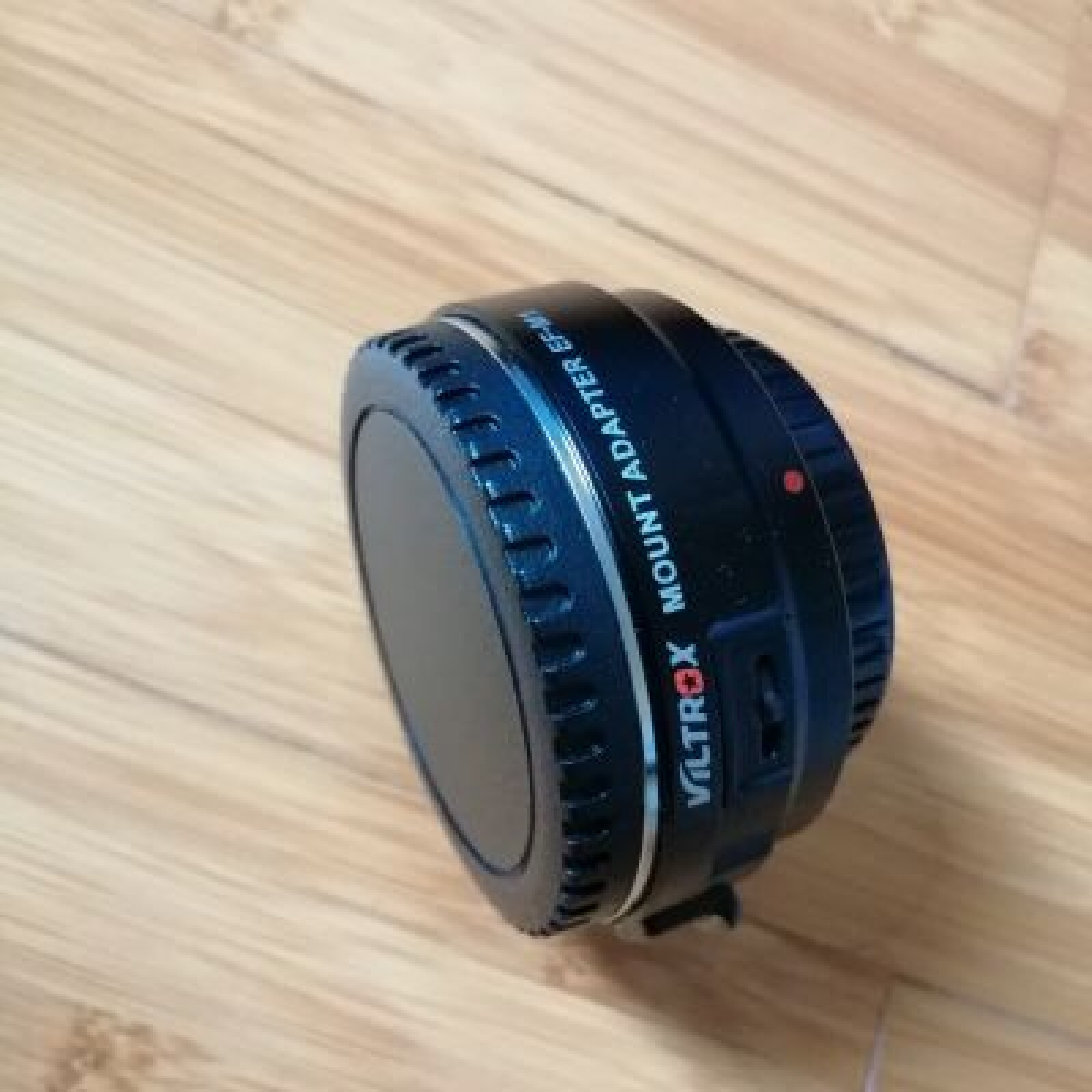 Viltrox EF-M1 M43. - Photo 2 sur 3