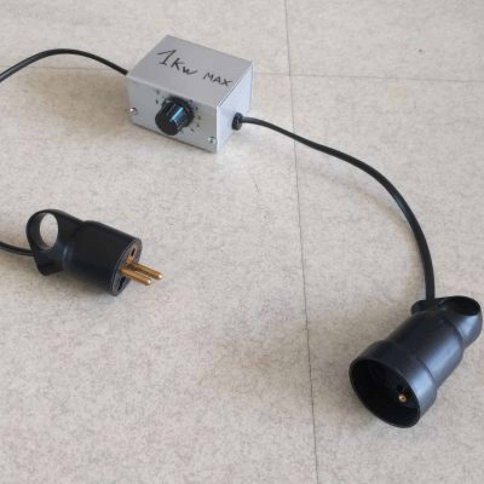 DIMMER 1Kw - Gradateur lumière - Photo 1 sur 1