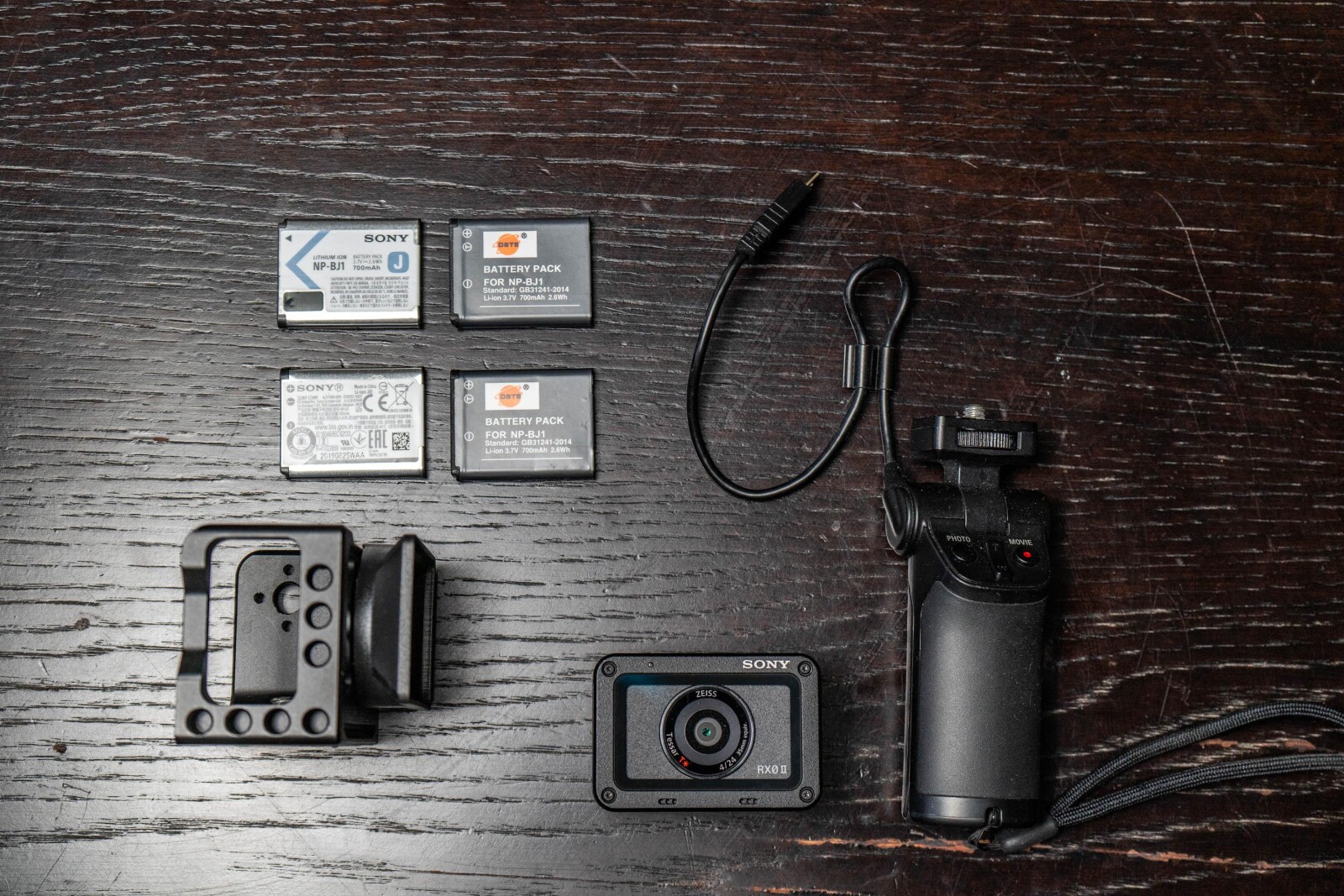 Camera Sony RX0ii + cage - Photo 3 sur 4