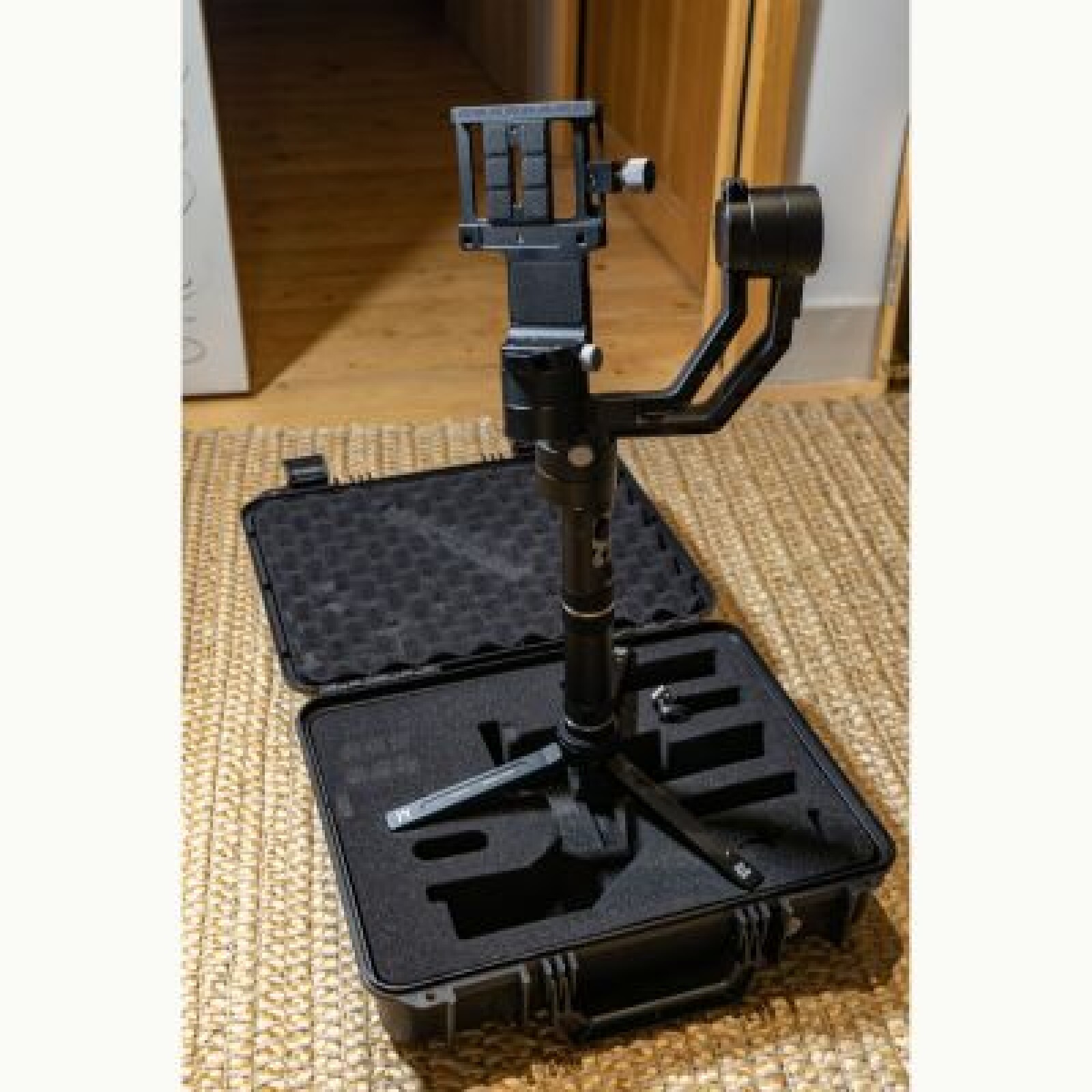 Stabilisateur Zhiyun Crane v2 - Photo 2 sur 2