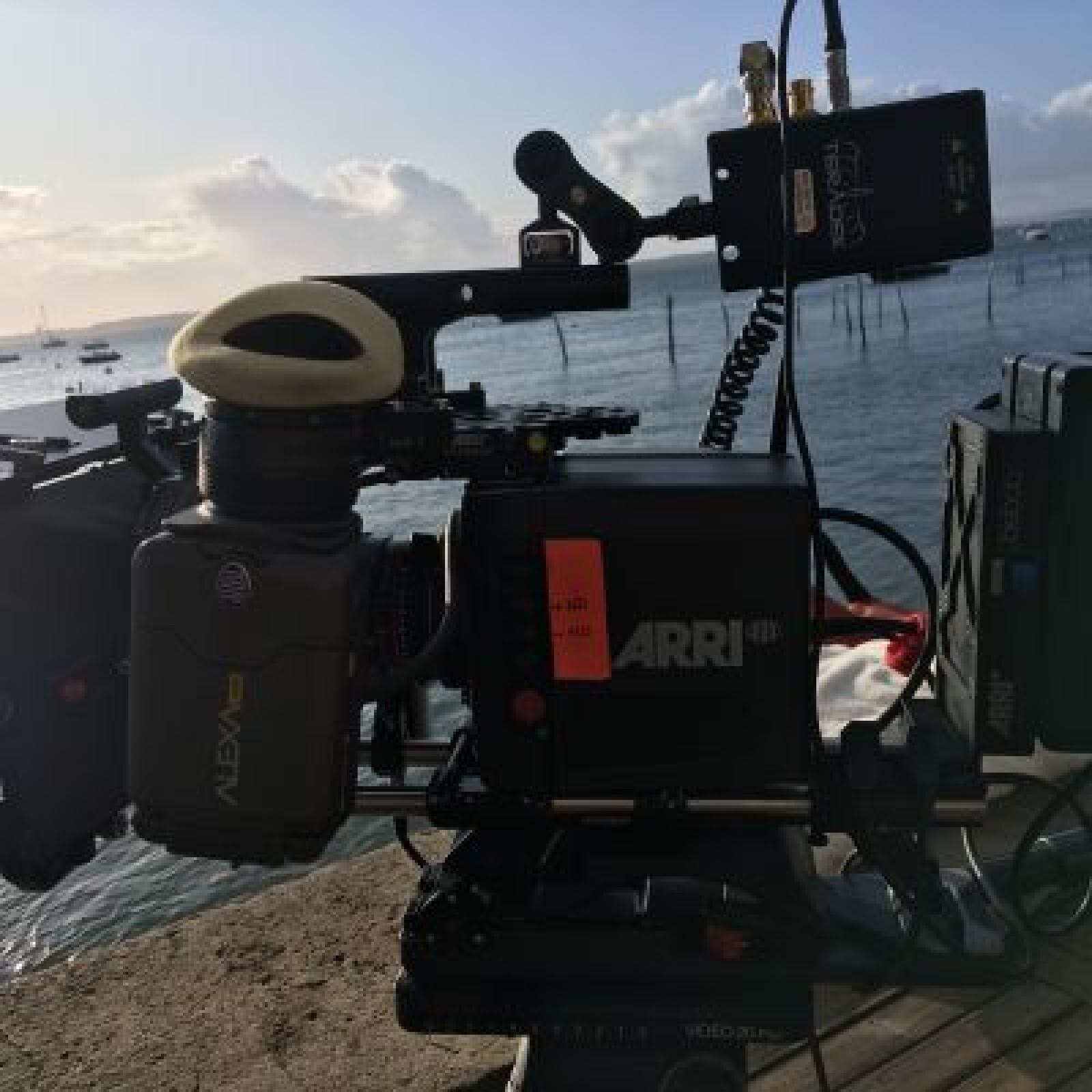 Pack ARRI Alexa Mini PL/EF Licences ARRIRAW + 4:3 + ARRI LOOK LIBRARY - Photo 2 sur 5