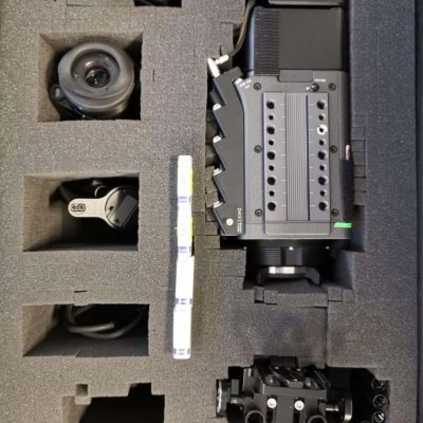 Sony VENICE 6k corps seul - Photo 3 sur 3