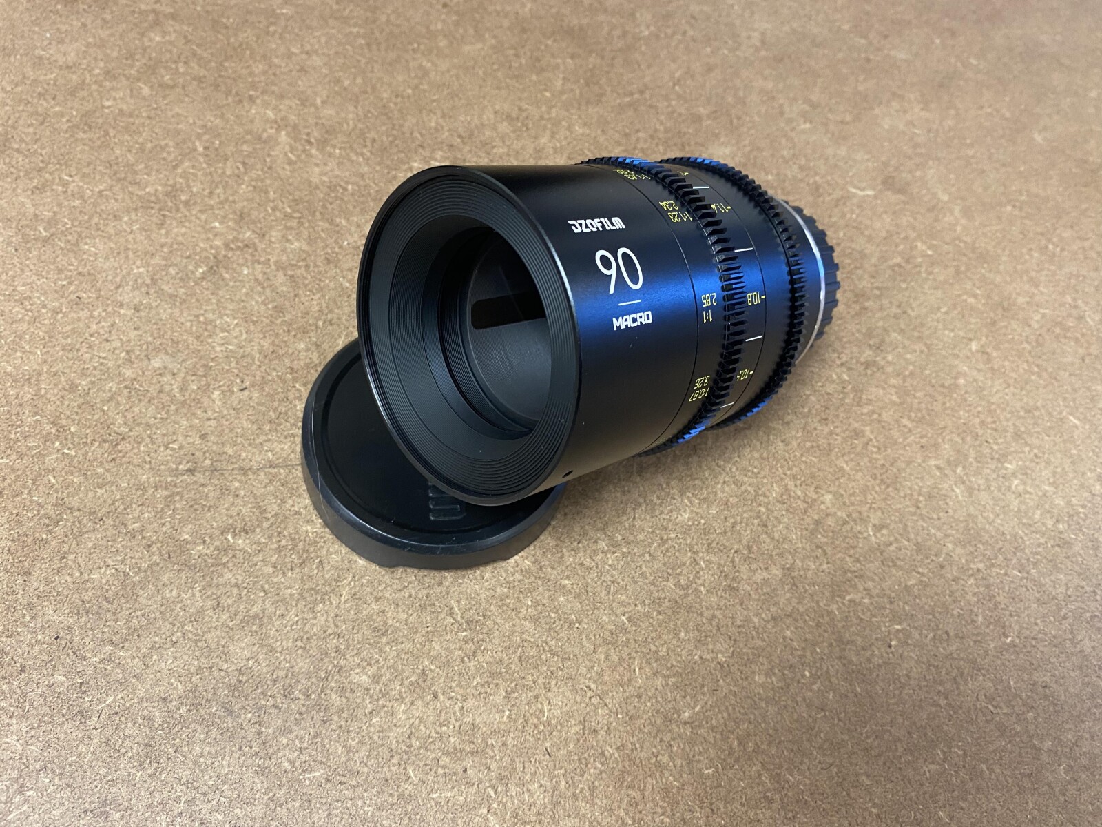 DZOfilm vespid prime 90mm Macro T2.8 EF + adaptateur PL - Photo 1 sur 1