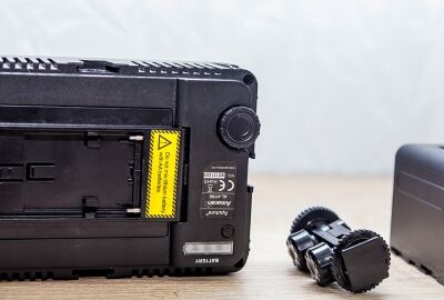 Location Aputure Amaran AL-H160