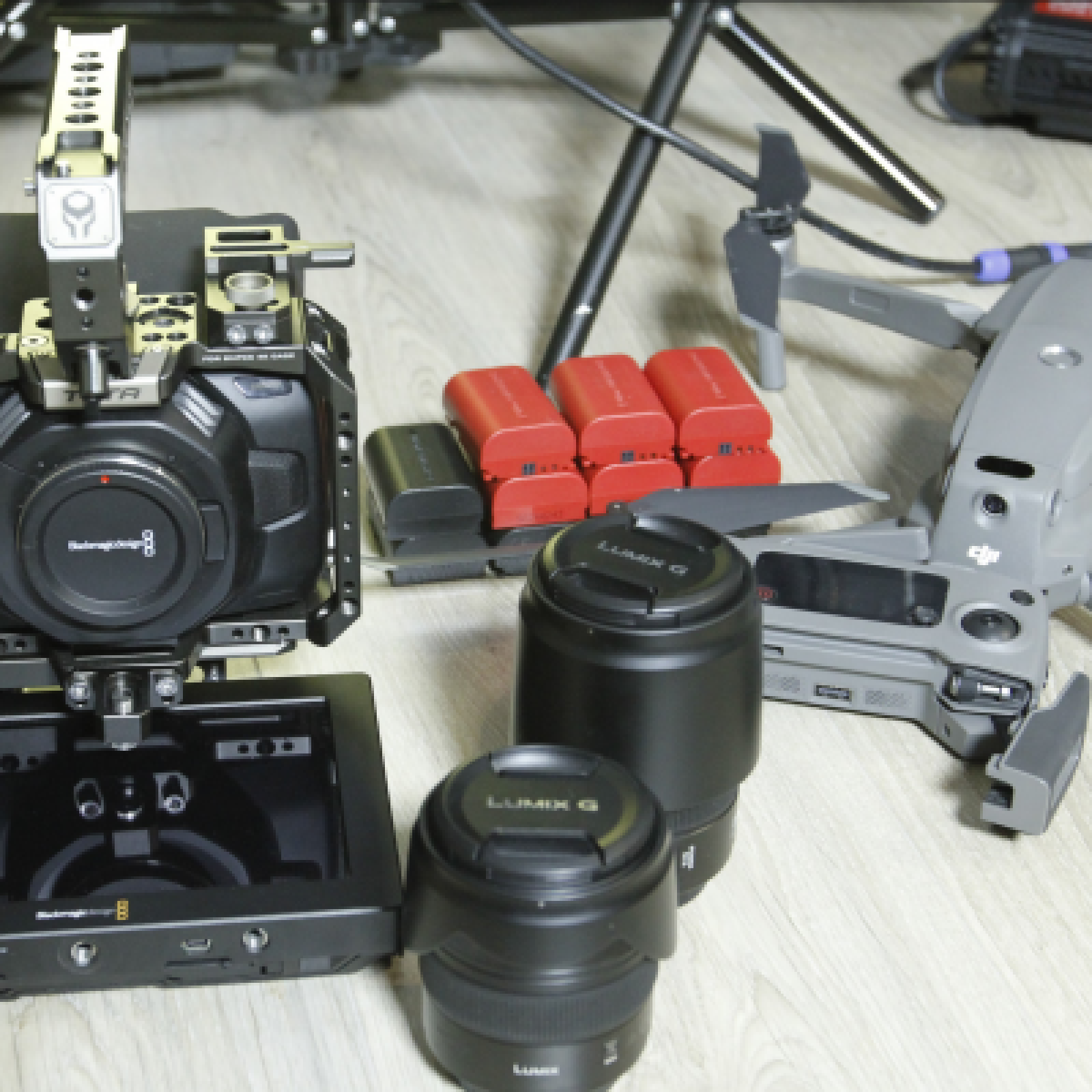Kit de Tournage Fiction Black Magic Cinema Camera 4K - Photo 2 sur 3