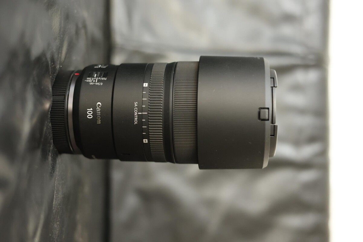 Location Canon RF 100mm f/2.8L IS USM - Lightyshare