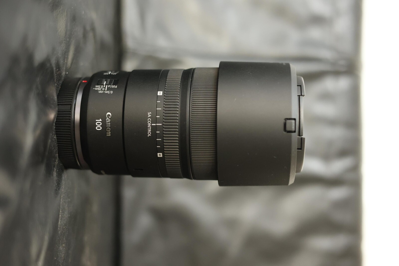 Canon RF 100mm f/2.8L IS USM - Photo 1 sur 1