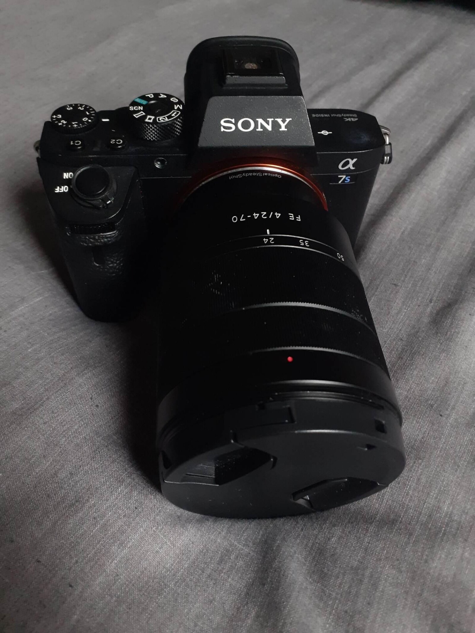 Sony Alpha 7S II - Kit boitier + 24/70 + sac et batteries - Photo 2 sur 7