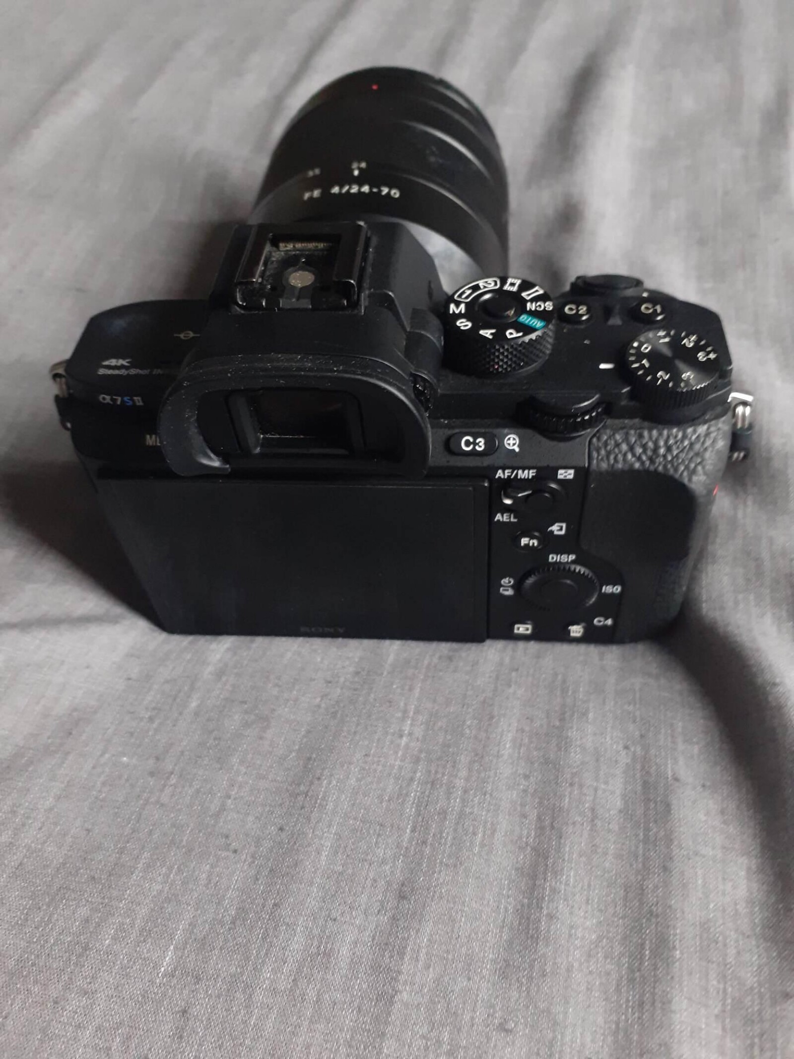 Sony Alpha 7S II - Kit boitier + 24/70 + sac et batteries - Photo 5 sur 7