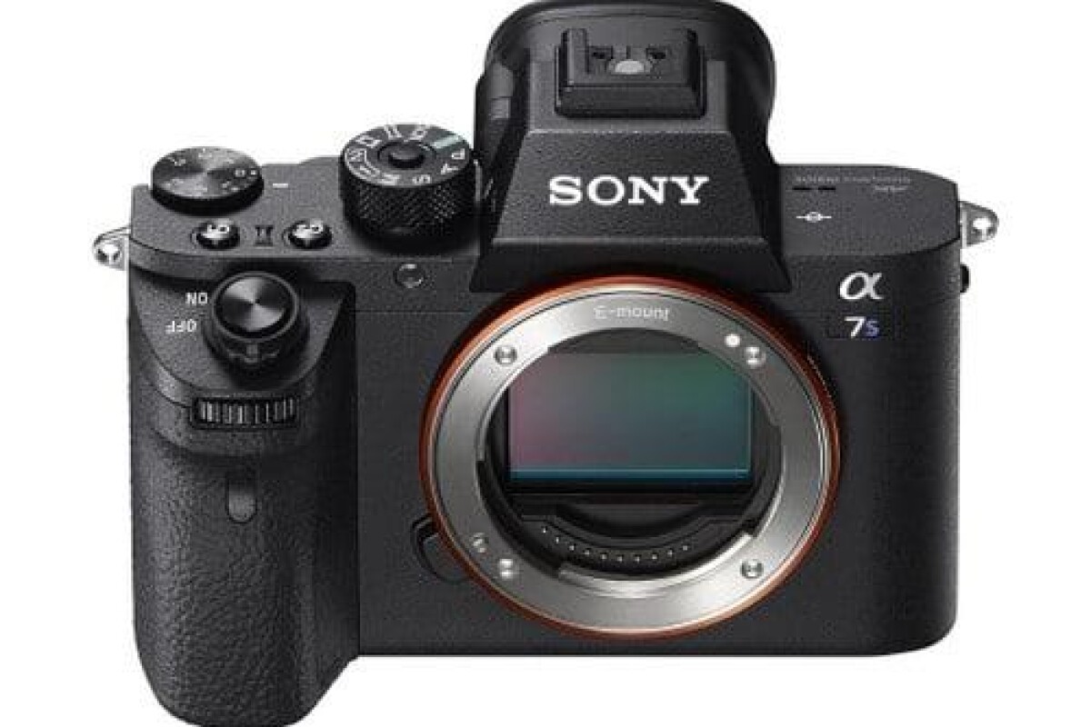 Location Sony Alpha 7S II - Kit boitier + 24/70 + sac et batteries - Lightyshare