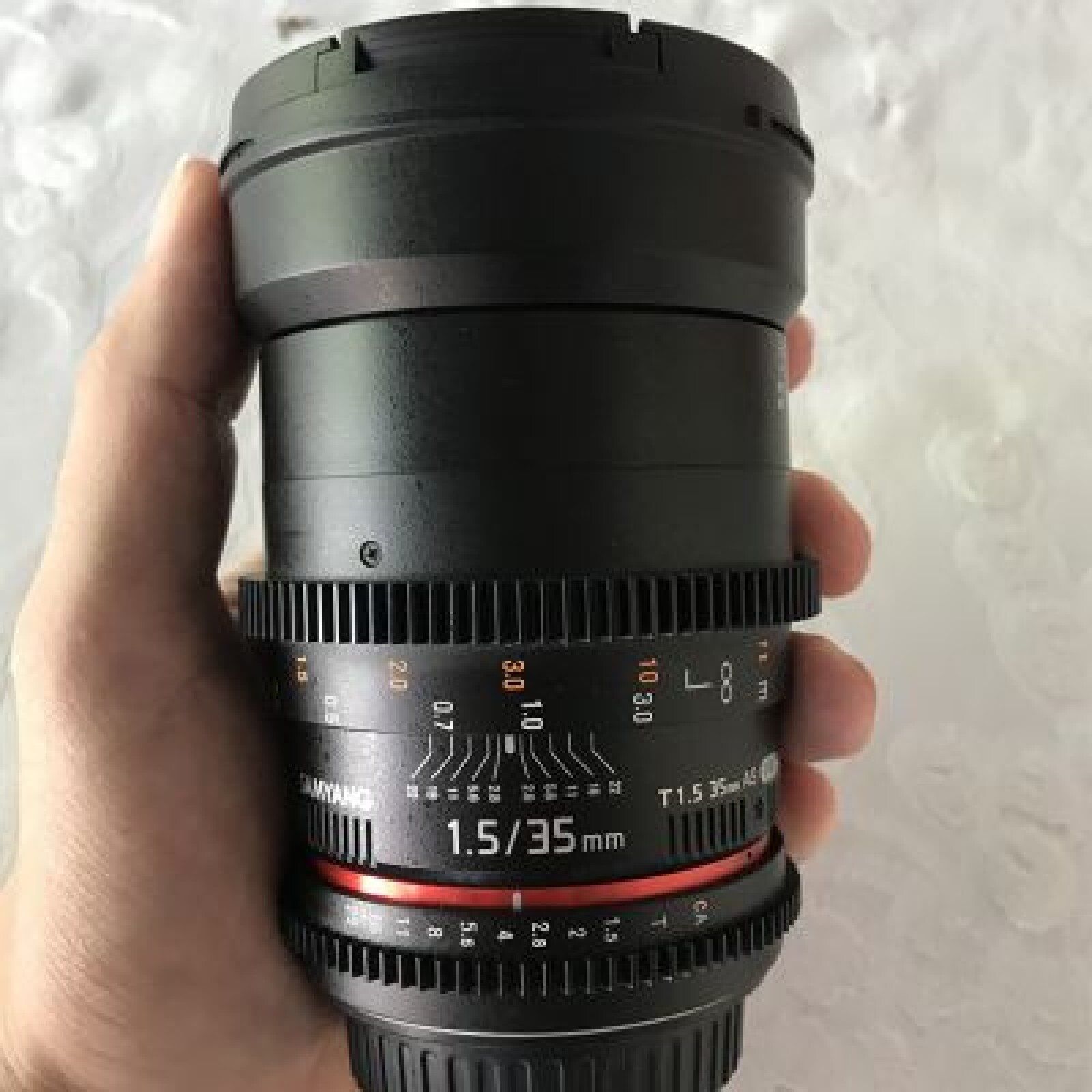 Objectif Samyang 35mm T1.5 AS UMC VDSLR II - Photo 1 sur 2
