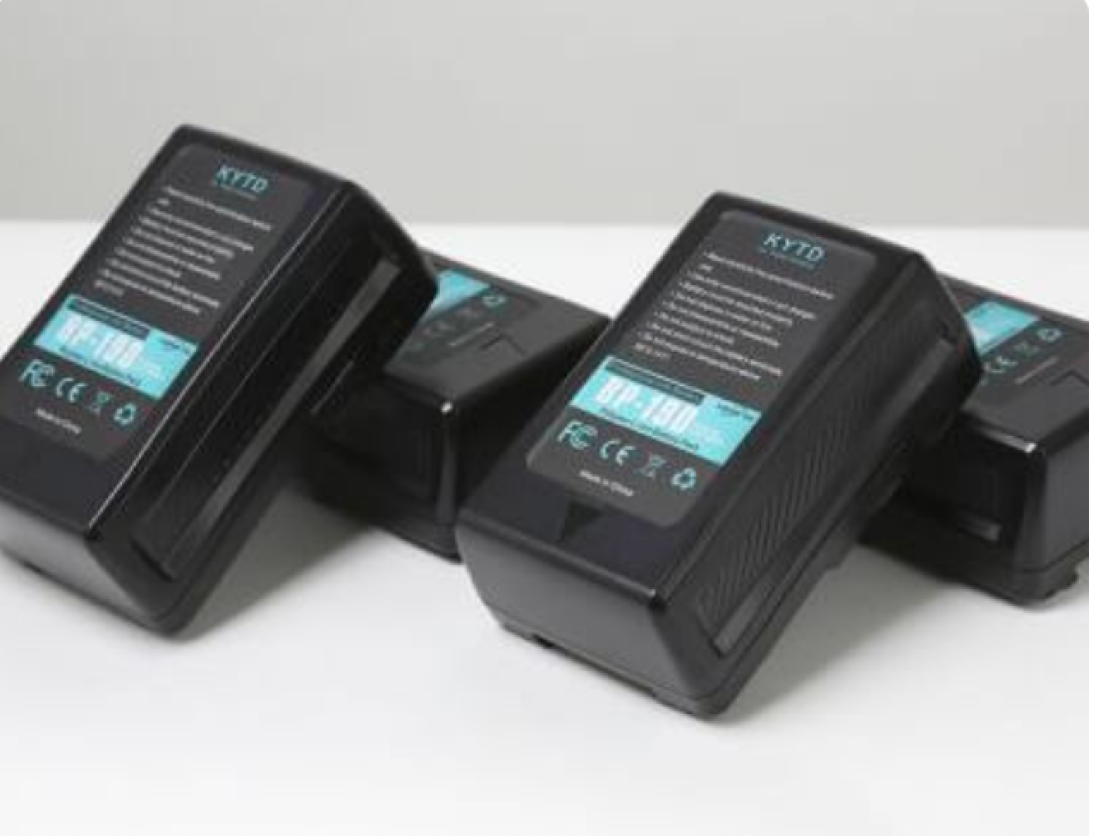 V-Lock 190wh Batterie ( 4 x KYTD BP-190 ) - porte D-TAP integré (4 batteries) - Photo 1 sur 4
