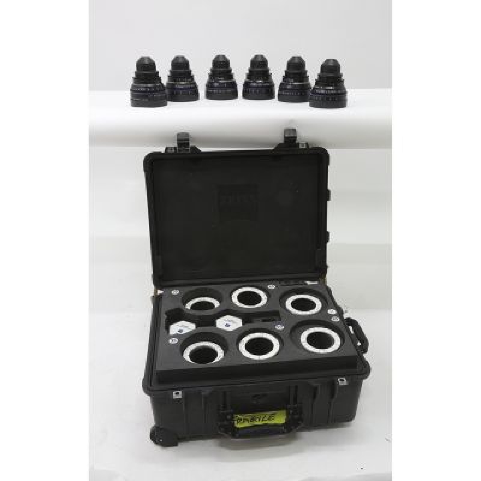 Zeiss CP.2's (x6) 15-21-28-35-50-85 monture EF ou PL - Photo 2 sur 5