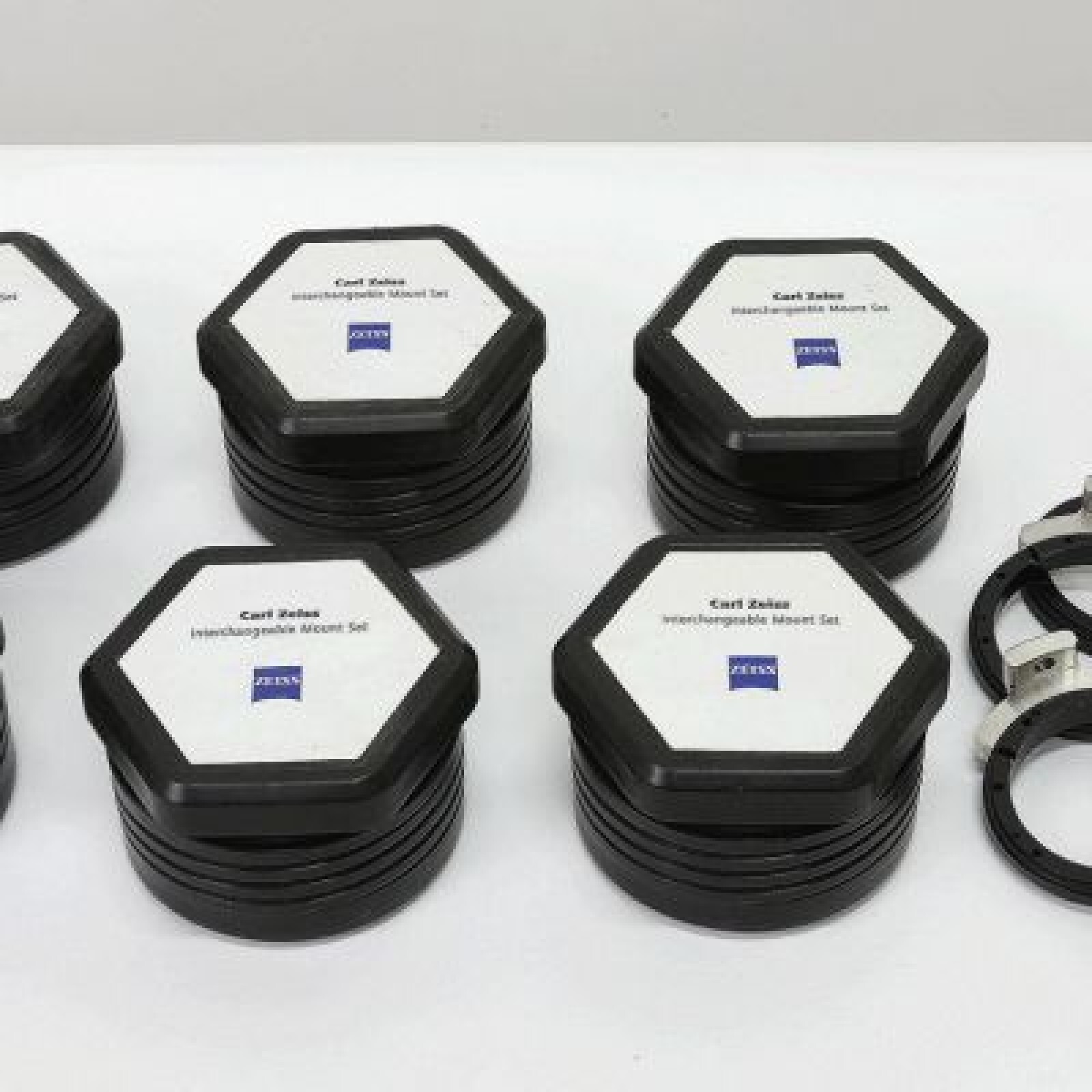 Zeiss CP.2's (x6) 15-21-28-35-50-85 monture EF ou PL - Photo 3 sur 5