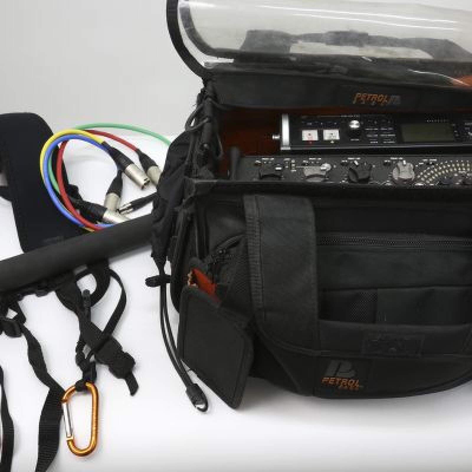 Kit Mixage SD 442 + Tascam DR-680 + Sac/harnais Petrol + Perche + Cables - Photo 1 sur 5