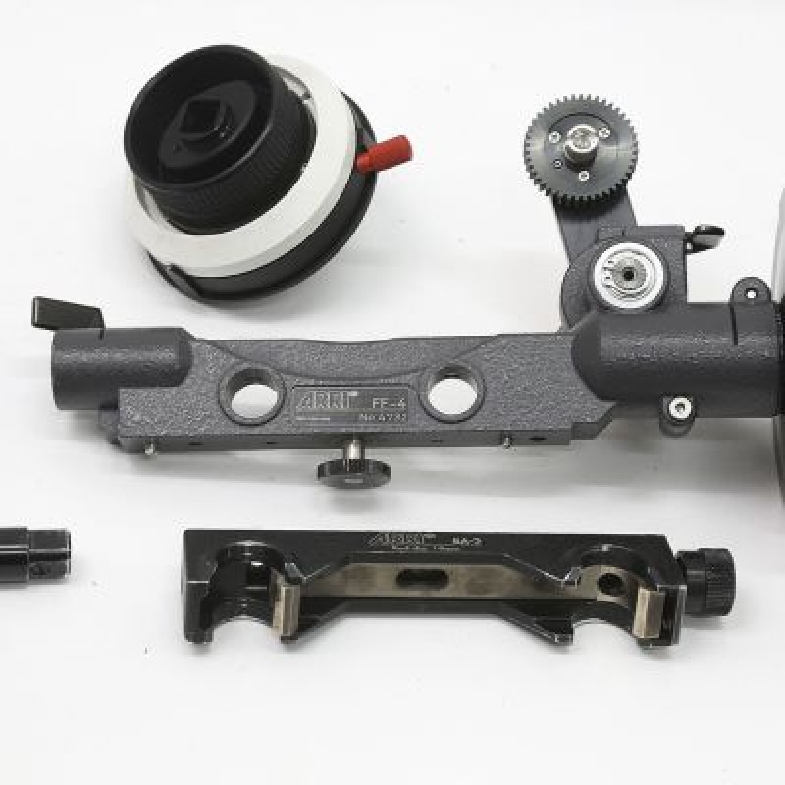 ARRI FF-4 Studio Follow Focus (Kit) + Knob Ciné et DSLR/Canon (arrêt adjustable) - Photo 1 sur 5