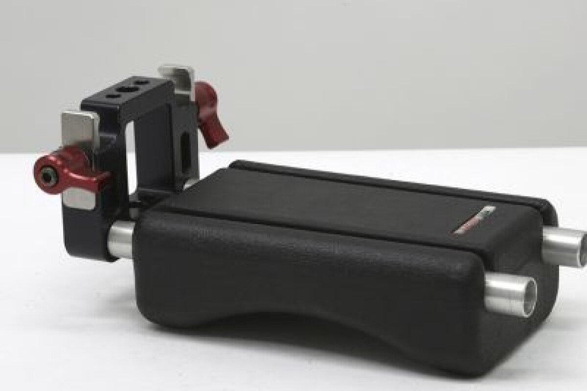Location Zacuto Shoulder Pad + Q Release + tiges 15mm - Lightyshare