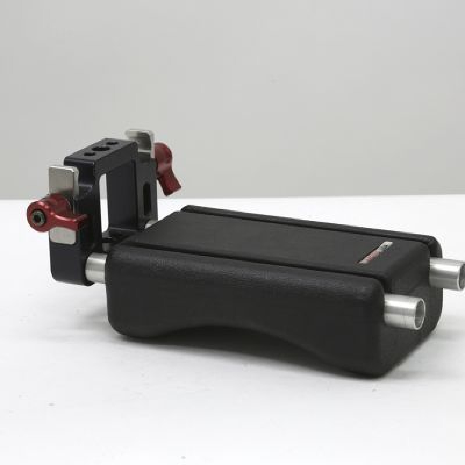 Zacuto Shoulder Pad + Q Release + tiges 15mm - Photo 1 sur 5