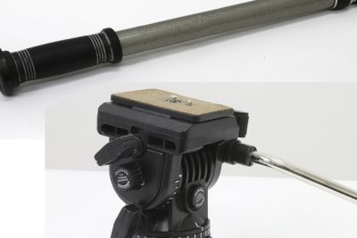 Location Gitzo Mono + Tête fluide Magnus + base de mise à niveau Sirui LE-60 - Lightyshare