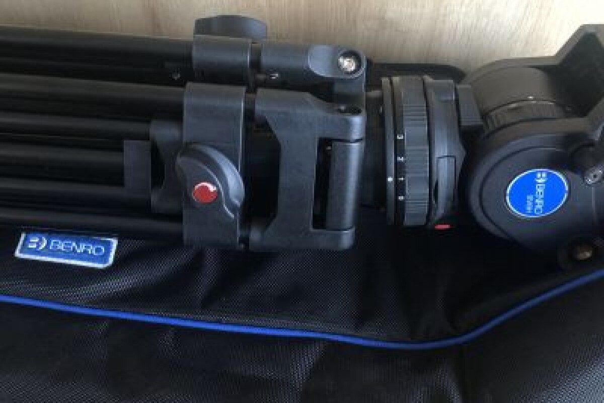 Location Trépied vidéo Benro BV6H - Lightyshare