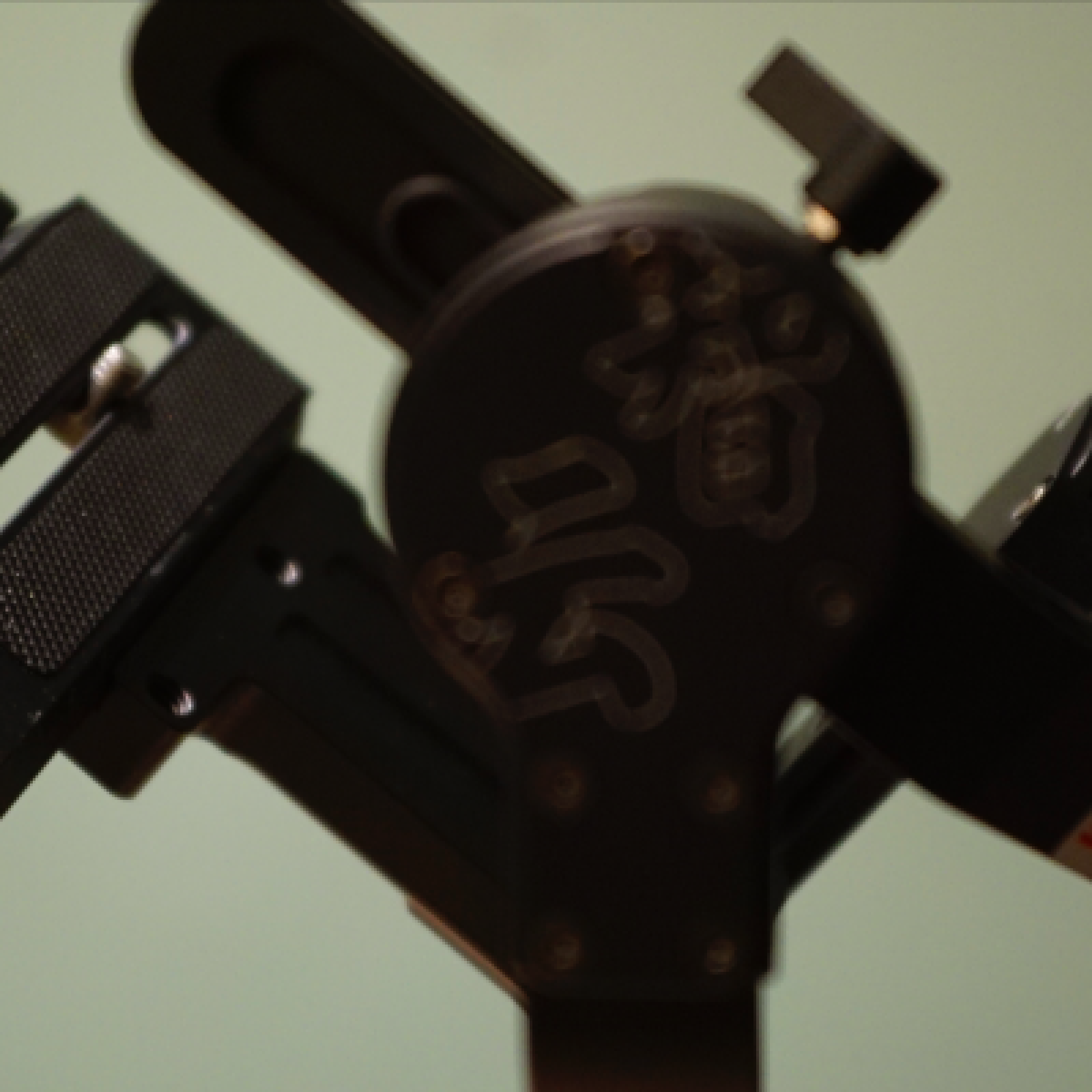 ZHIYUN CRANE 2 STABILISATEUR 3 AXIS - Photo 4 sur 5