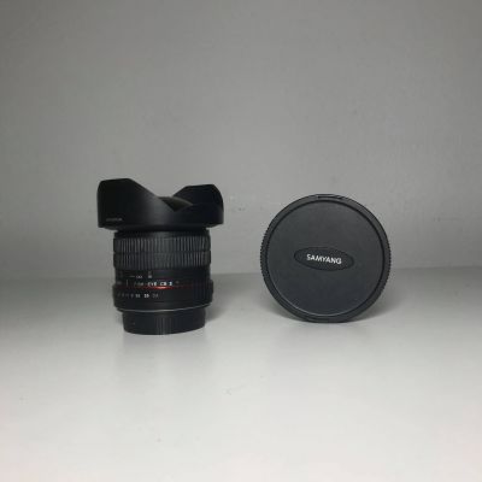 Samyang 8mm f3.5 Fisheye monture Canon - Photo 2 sur 2