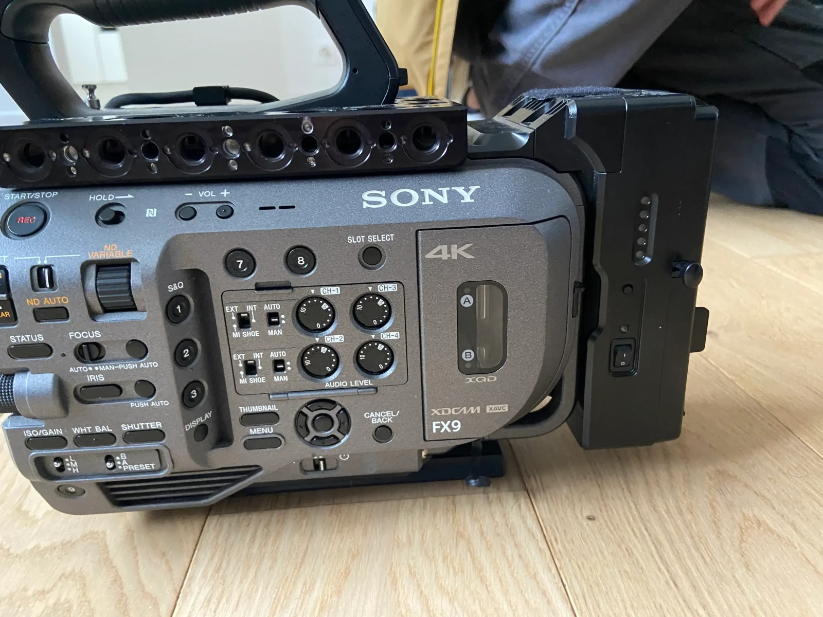 Sony FX9 - Photo 2 sur 4