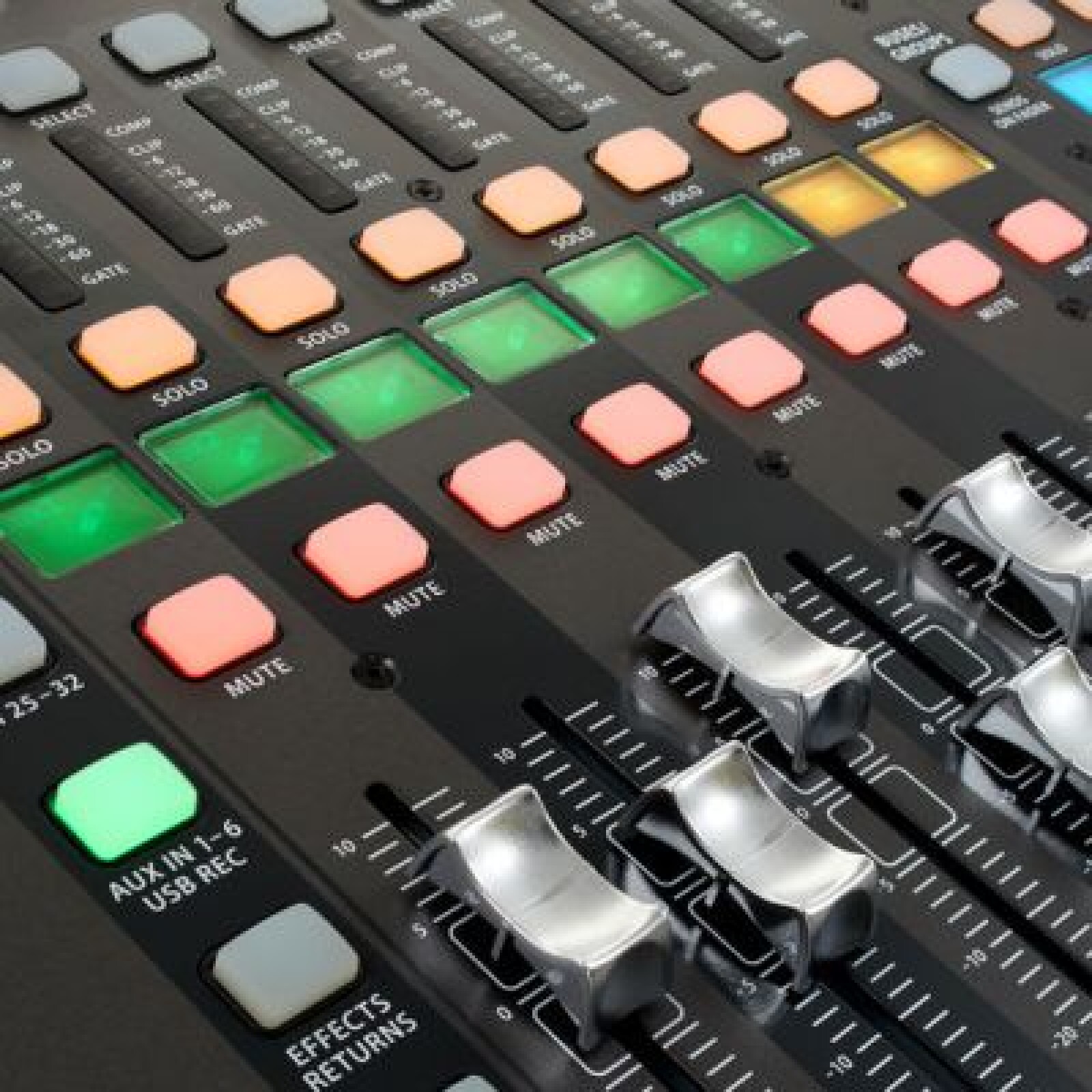 Console Behringer X32 Compact 16 entrées + Boitier de scène - Photo 2 sur 4