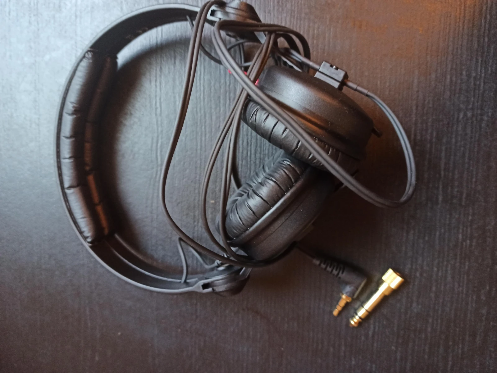 Kit de prise de son Léger : Mix PRE 6 II, 2 HF Sennheiser, micro Neumann KMR81 ou KM 185 - Photo 2 sur 6