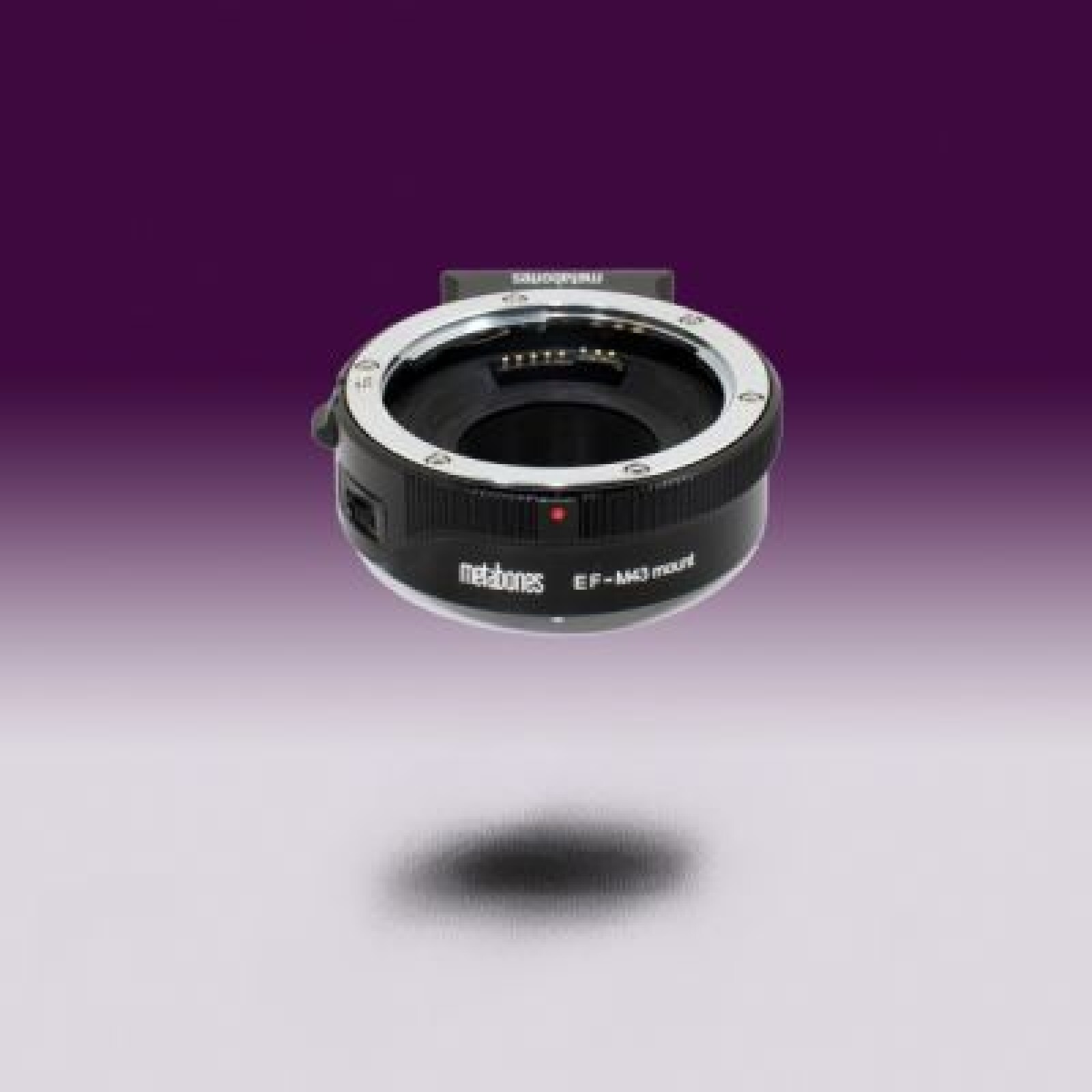 Metabones Speed Booster Ultra 0.71x, Monture EF vers Micro 4/3 - Photo 1 sur 1