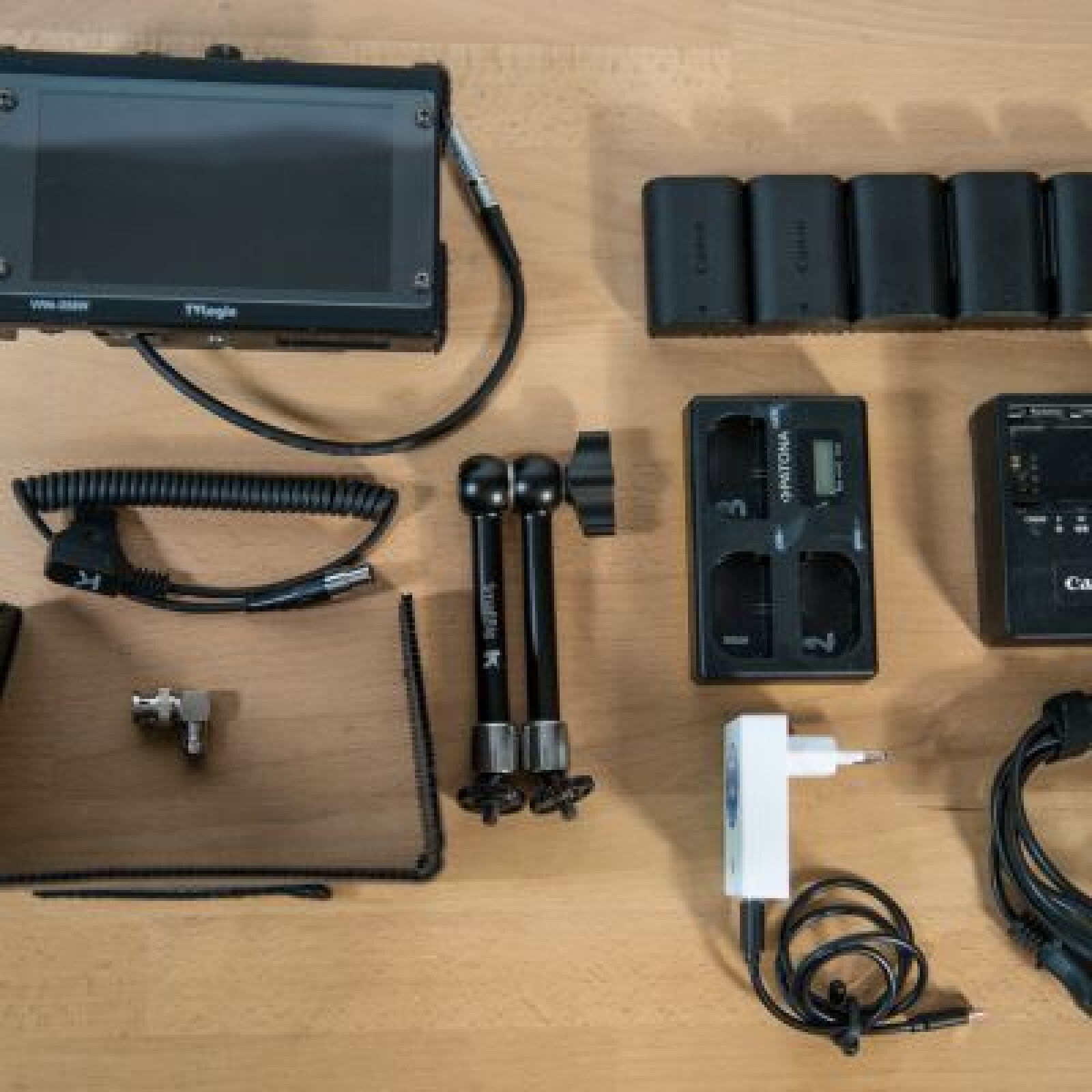 5"6 TVLogic 058w SDI - Photo 1 sur 2
