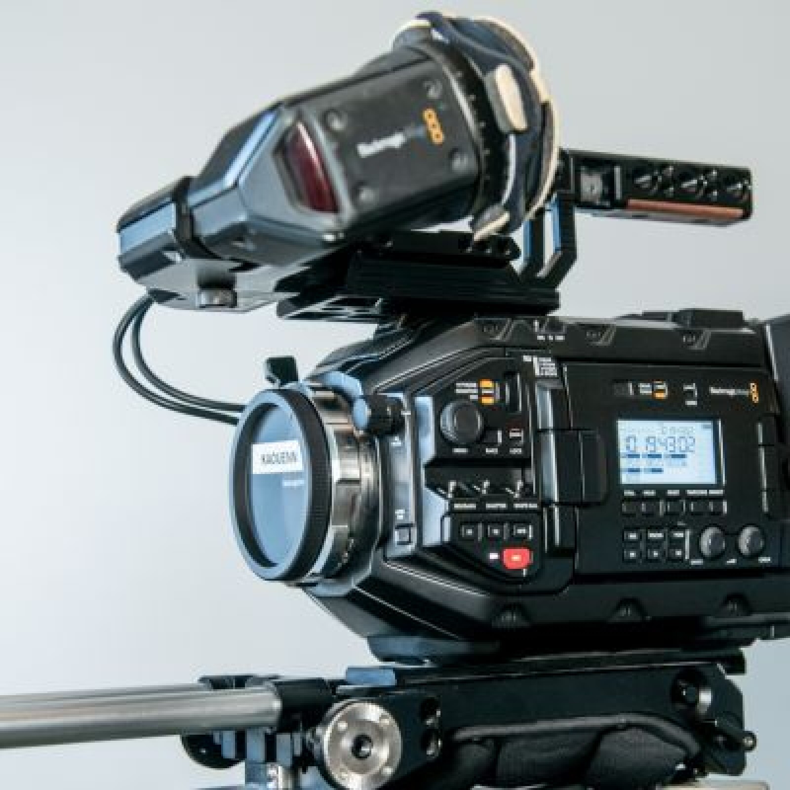 Ursa Mini Pro 4.6K (EF, PL, B4 au choix) - Photo 4 sur 4