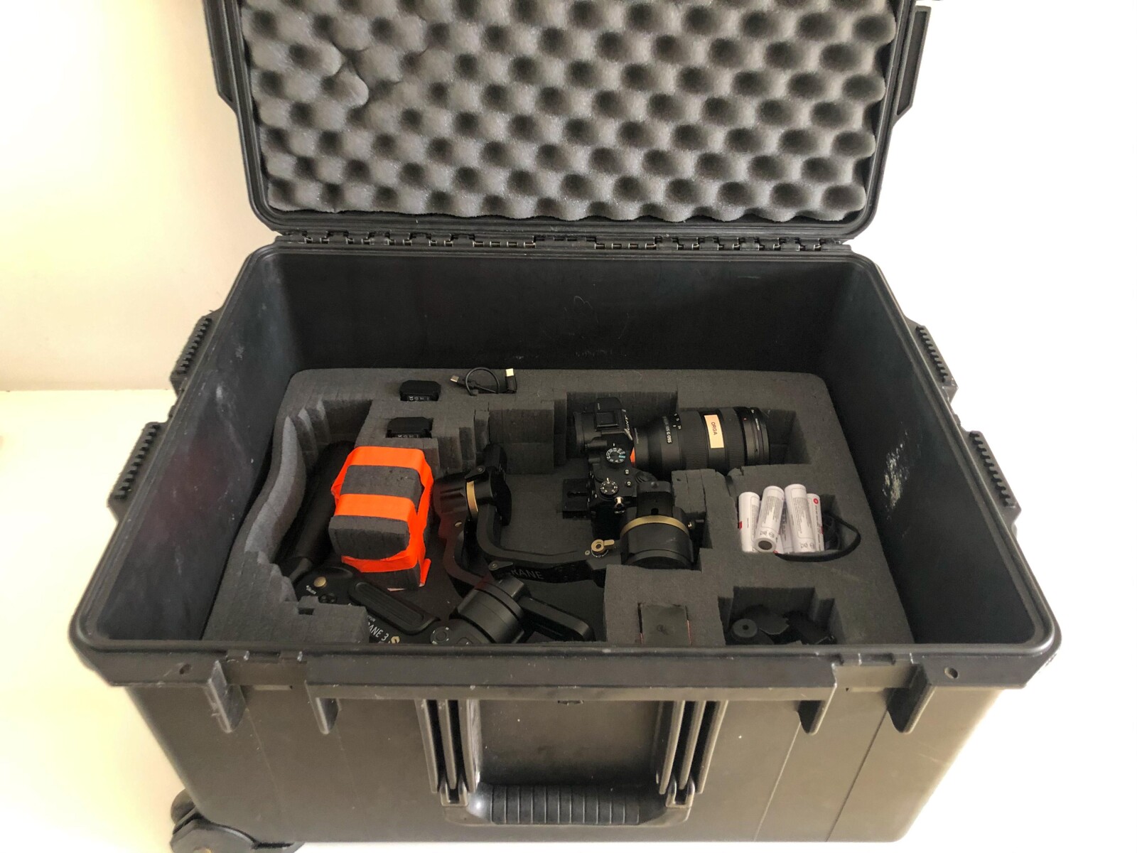 FULL KIT - 2 SONY A7 III + Zhyun Crane 3S + 2 MICRO MAIN RODE - Photo 6 sur 7