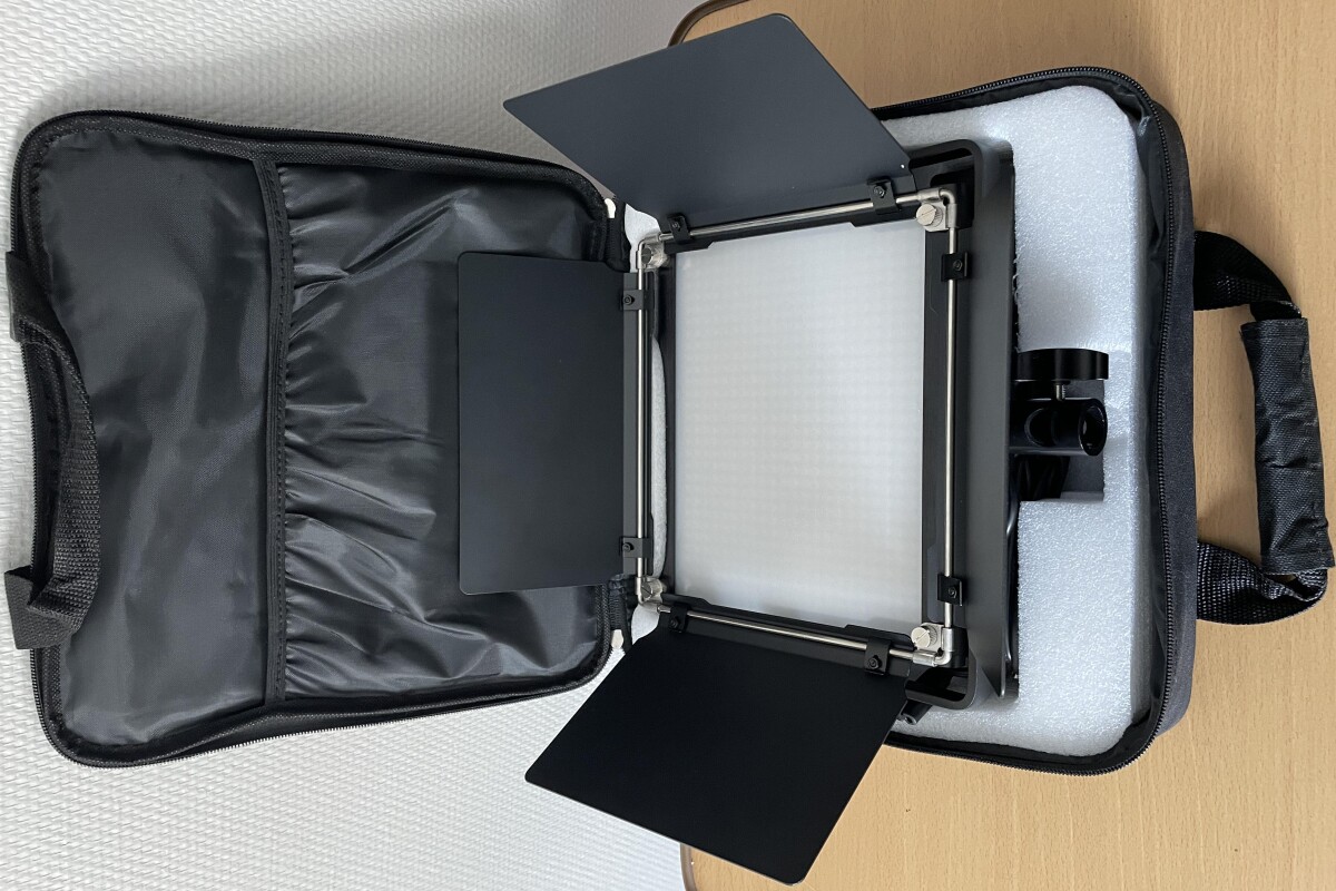 Location Paire de panneaux LED Neewer NL660 - Lightyshare