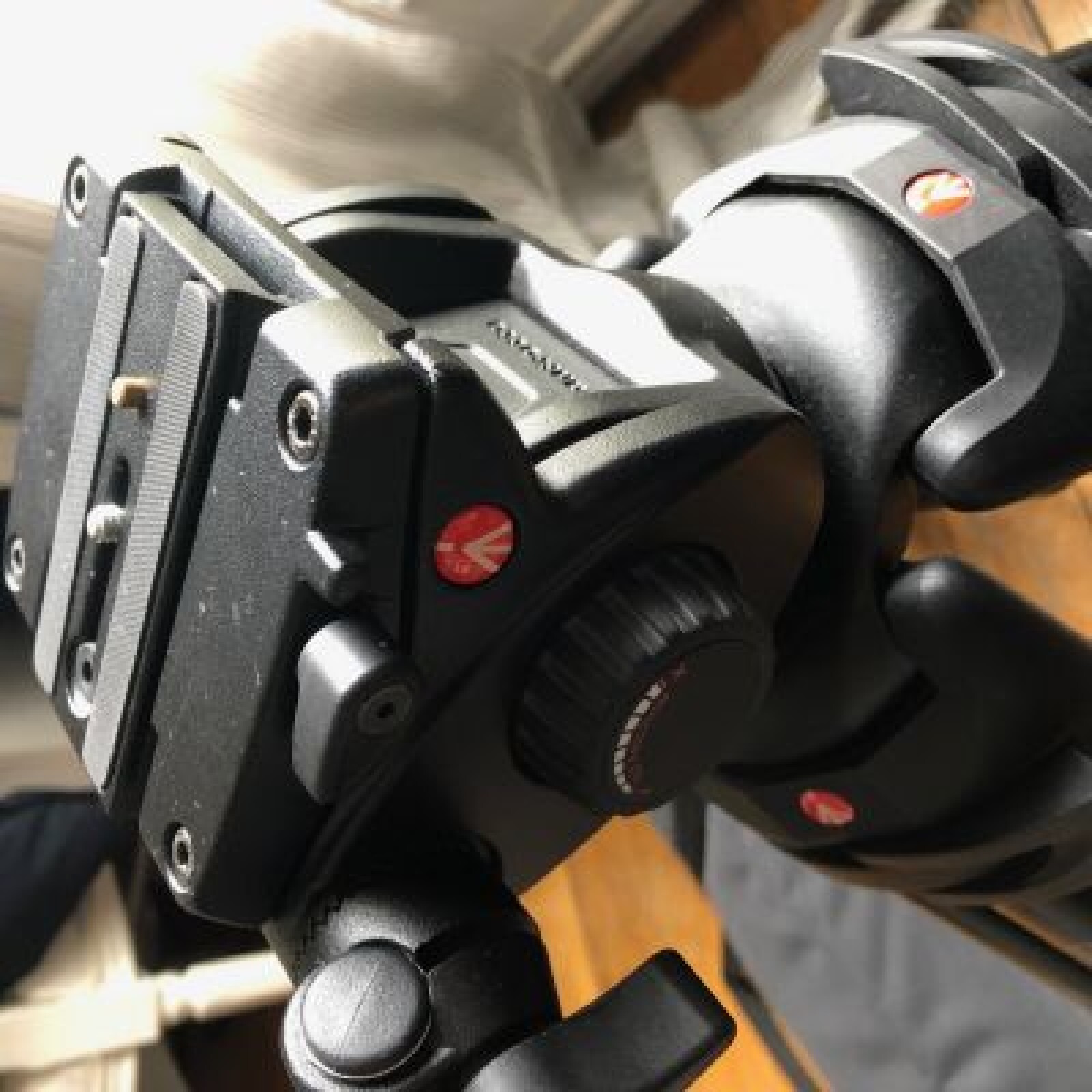 Trépied Manfrotto 501HDV - Photo 1 sur 4