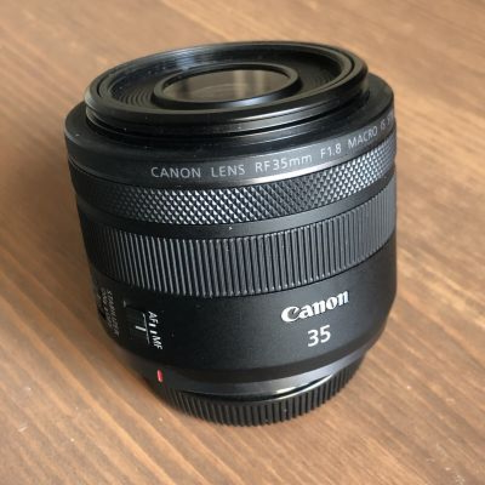 Canon Canon RF 35mm f/1.8 macro IS STM - Photo 1 sur 1