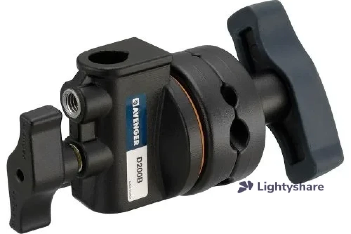 Location Avenger D200B - Lightyshare