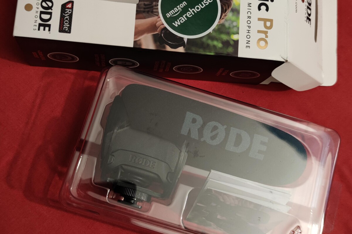 Location Rode VideoMic Pro+ - Lightyshare