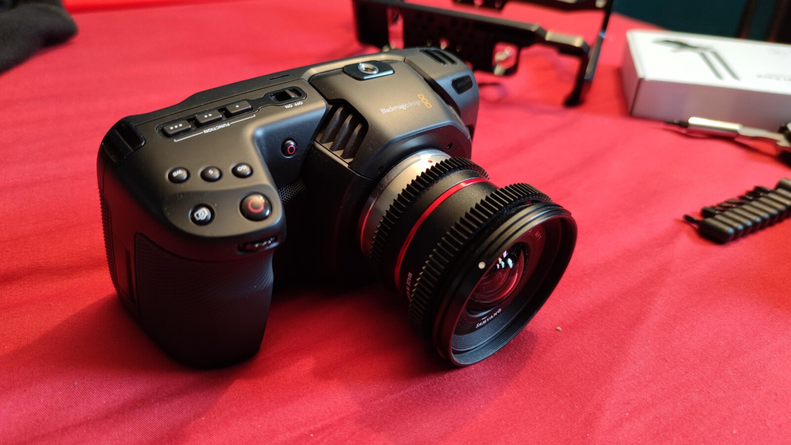 Blackmagic Design Pocket Cinema Camera 4K - Photo 1 sur 1