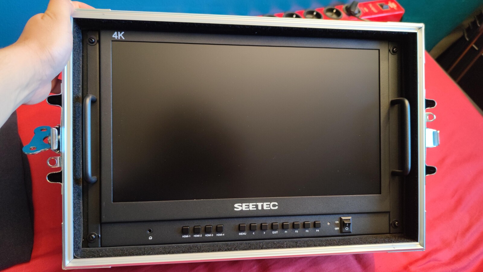 Seetec ATEM156 - Photo 1 sur 2