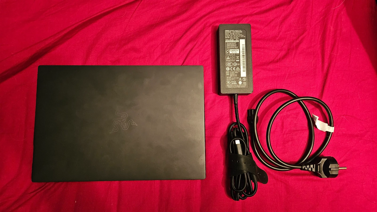 Razer Blade Stealth 13 - Photo 1 sur 1