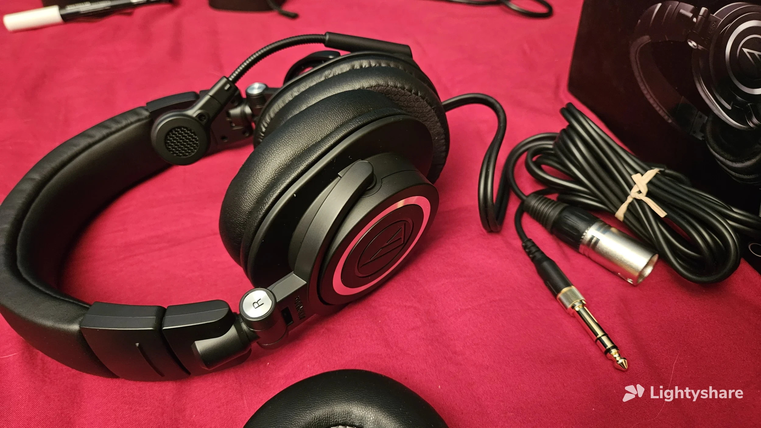 Audio-Technica ATH-M50xSTS