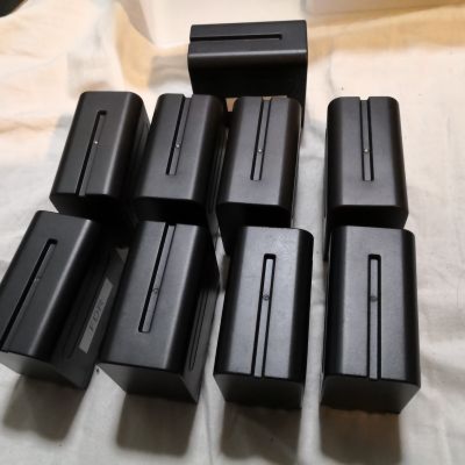 Batteries Diverses - Photo 3 sur 4