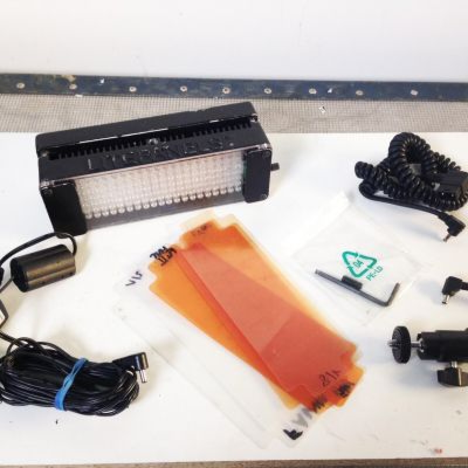 Litepanels MiniPlus - Photo 2 sur 2
