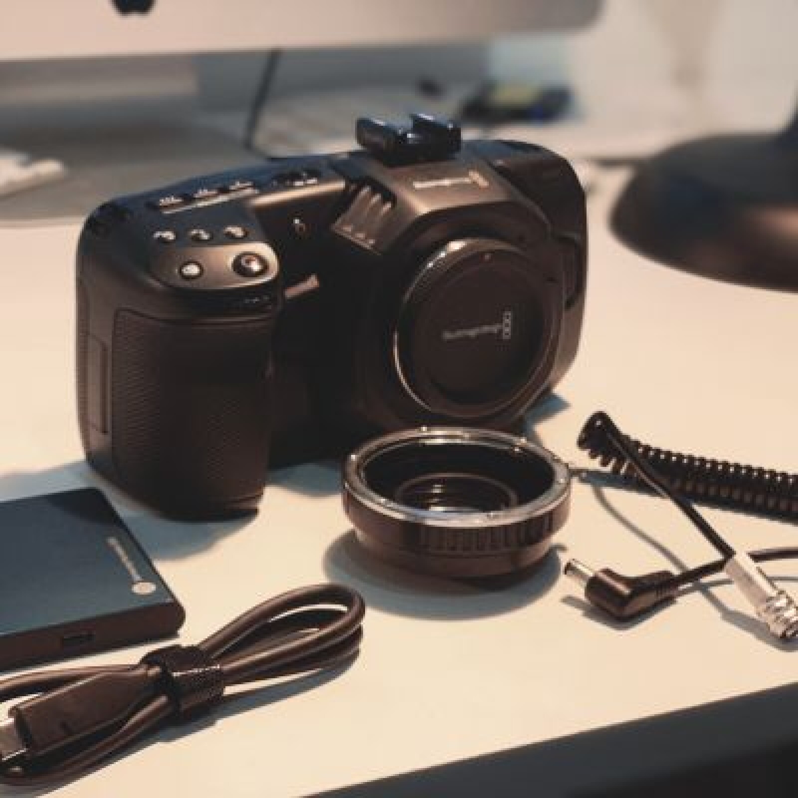 [PACK] Blackmagic 4K + Ronin S + Objectif - Photo 2 sur 5