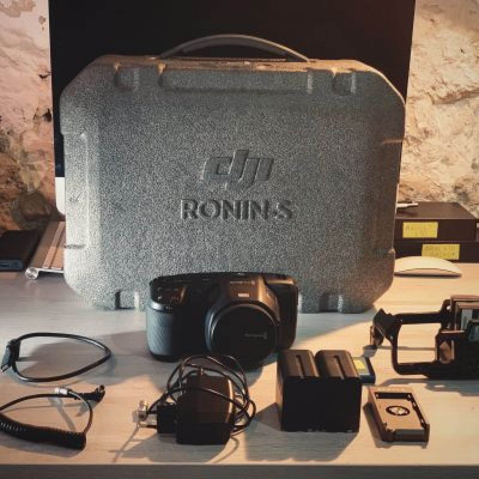 [PACK] Blackmagic 6K + Ronin S + Objectif - Photo 1 sur 5