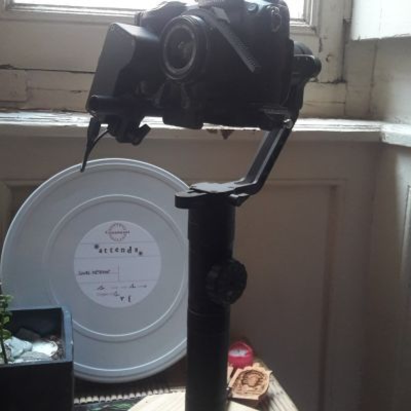 Zhiyun Crane V2 + Follow Focus - Photo 3 sur 4